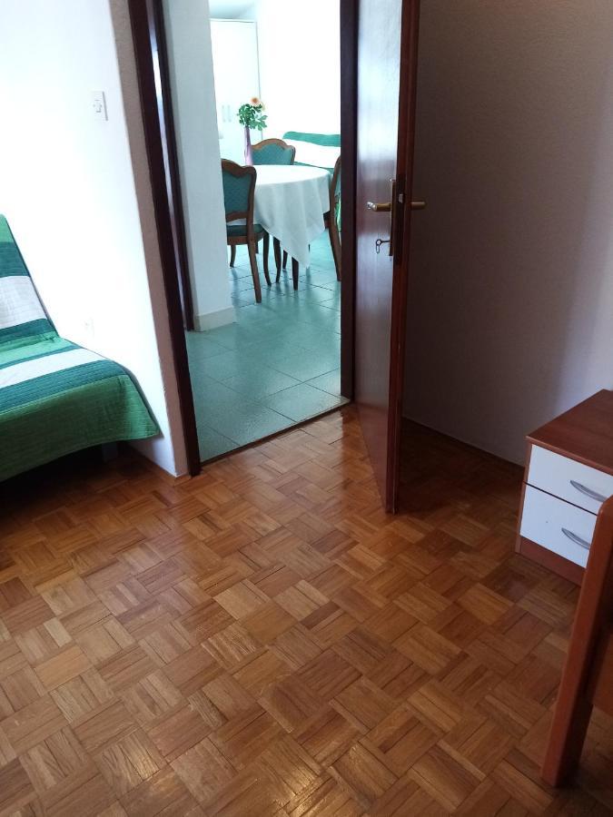 Apartmani Nikola Biograd Na Moru Exterior foto