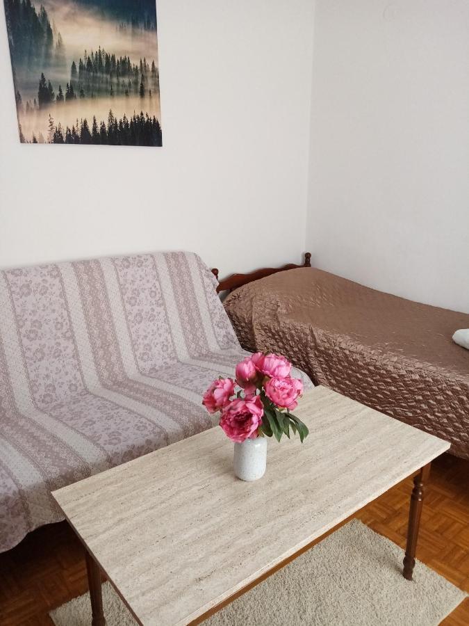 Apartmani Nikola Biograd Na Moru Exterior foto